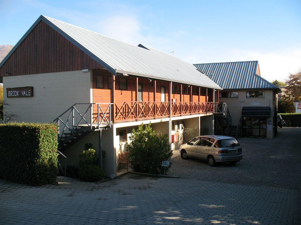 וואנאקה Asure Brookvale Motel מראה חיצוני תמונה