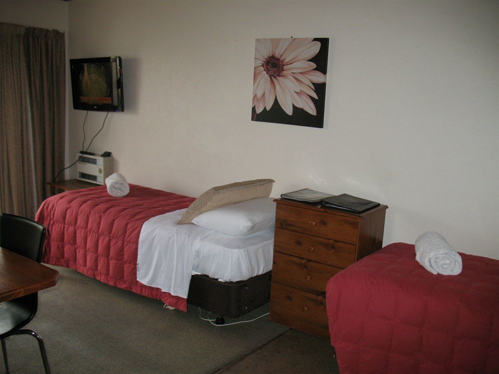 וואנאקה Asure Brookvale Motel מראה חיצוני תמונה